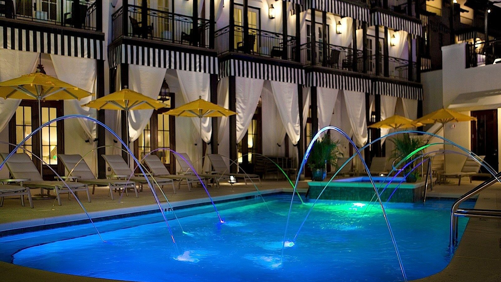 The Pearl Hotel 罗斯玛丽海滩 外观 照片